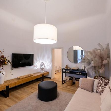 Dea Luxury Casa Vacanze- Zona Chiesa A Trullo - อัลเบโรเบลโล ภายนอก รูปภาพ