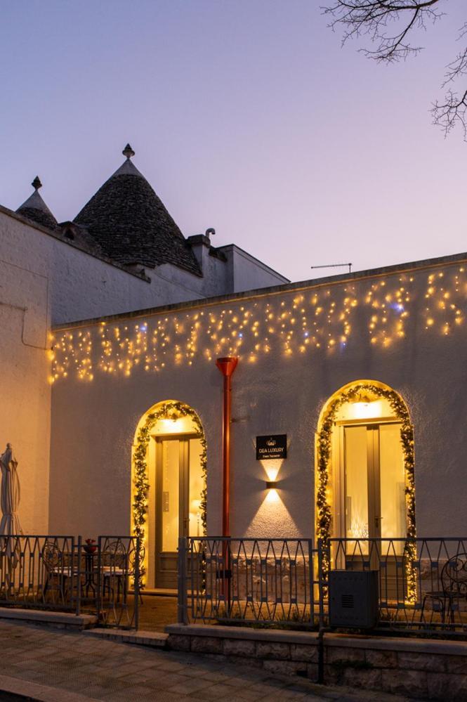 Dea Luxury Casa Vacanze- Zona Chiesa A Trullo - อัลเบโรเบลโล ภายนอก รูปภาพ